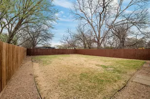 3826 Aransas St, Dallas, TX 75212 - Photo 36