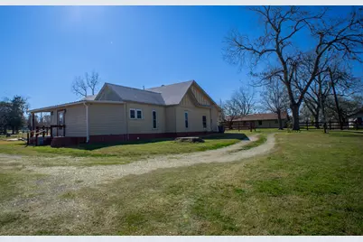 108 S Avenue C, Wortham, TX 76693 - Photo 24