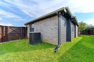 3136 Delaford, Carrollton, TX 75007 - Photo 18