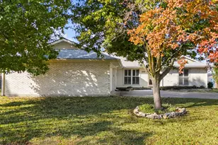 4129 Stone Meadow Cir, Rowlett, TX 75088 - Photo 6