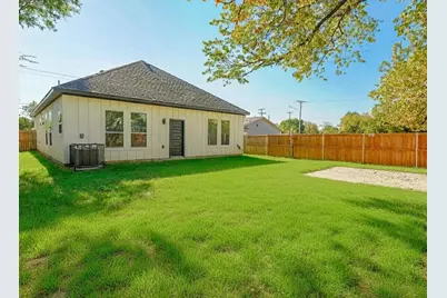 4307 Jamaica Street, Dallas, TX 75210 - Photo 4