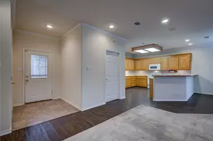 6911 Gold St, Greenville, TX 75402 - Photo 10