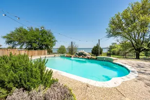 4102 Stone Haven Dr, Garland, TX 75043 - Photo 2