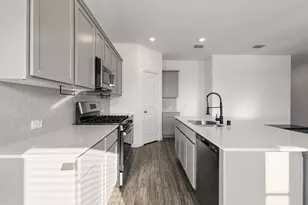 835 Sitwell Dr, Fate, TX 75087 - Photo 10