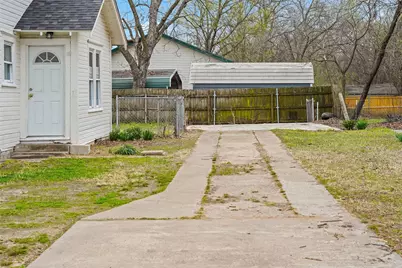 304 Texas Street, Sulphur Springs, TX 75482 - Photo 34