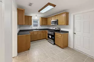 304 Texas St, Sulphur Springs, TX 75482 - Photo 12