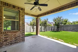 424 Fenceline Dr, Argyle, TX 76226 - Photo 4