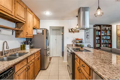 5209 Baker, The Colony, TX 75056 - Photo 12