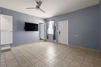 1012 Hilltop Drive, Irving, TX 75060 - Photo 24
