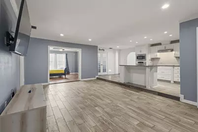 1012 Hilltop Drive, Irving, TX 75060 - Photo 10