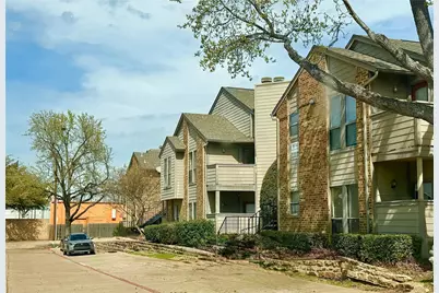 1614 Pecan Chase Circle #59, Arlington, TX 76012 - Photo 2