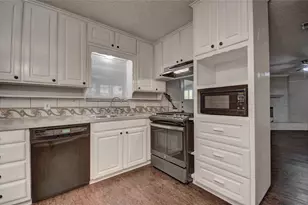 5428 Randol Dr, North Richland Hills, TX 76180 - Photo 8