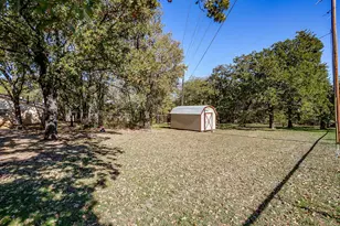 4528 Oak Dr, Alvarado, TX 76009 - Photo 6