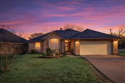 2521 Classic Court W, Bedford, TX 76021 - Photo 1