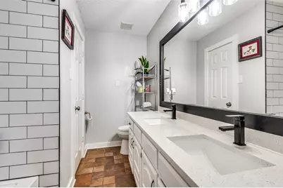 2521 Classic Court W, Bedford, TX 76021 - Photo 22