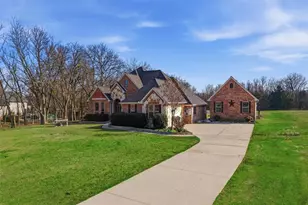 212 Green Meadow Ct, Gunter, TX 75058 - Photo 4