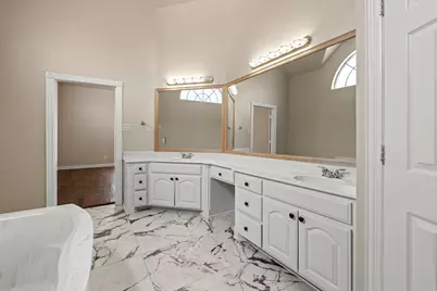 2308 Megan Way, Arlington, TX 76016 - Photo 18