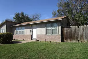 5204 Curzon Ave, Fort Worth, TX 76107 - Photo 2