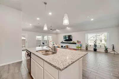 8900 Bronze Meadow Drive, Fort Worth, TX 76131 - Photo 6