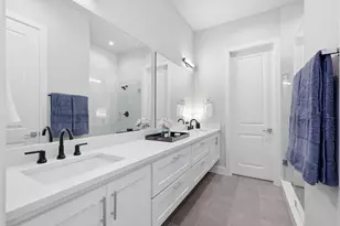 129 Gdn Ct E, Arlington, TX 76013 - Photo 14