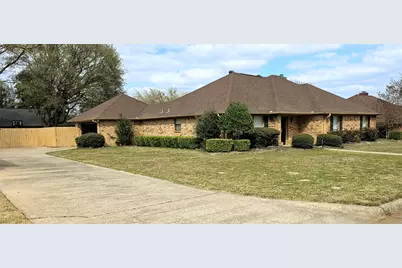 1806 Hogan Lane, Mt Pleasant, TX 75455 - Photo 2