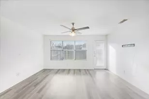 7405 Howling Coyote Ln, Fort Worth, TX 76131 - Photo 14