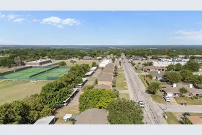 5837 Shadydell Drive, Fort Worth, TX 76135 - Photo 2