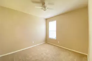 10908 Middleglen Rd, Fort Worth, TX 76052 - Photo 14