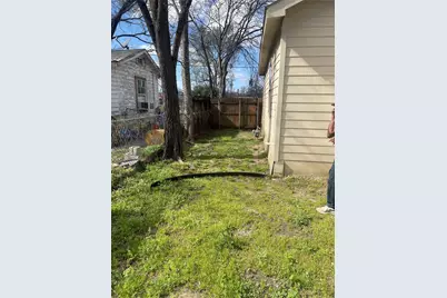 1401 W 9th Avenue, Corsicana, TX 75110 - Photo 16