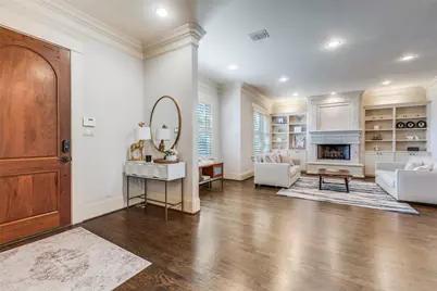 6831 Coronado Avenue, Dallas, TX 75214 - Photo 2