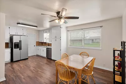 729 SW Sunnybrook Drive, Burleson, TX 76028 - Photo 18