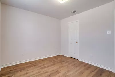 5518 Chimney Rock Drive, Arlington, TX 76017 - Photo 32