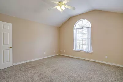 5518 Chimney Rock Drive, Arlington, TX 76017 - Photo 8