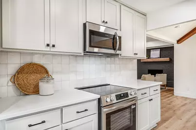 1208 Timber Valley Drive, Flower Mound, TX 75028 - Photo 32