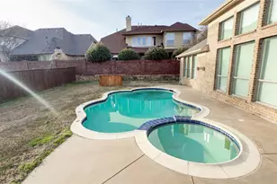 2610 Meadow Ridge Dr, Prosper, TX 75078 - Photo 2