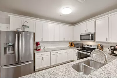 209 Belleville Drive, Lewisville, TX 75057 - Photo 10