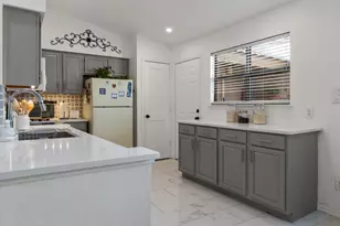 2116 Cottage Oak Ln, Colleyville, TX 76034 - Photo 10