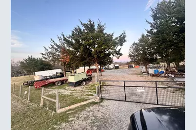 8041 Telegraph Road, Quinlan, TX 75474 - Photo 2