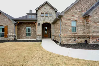 8829 Hidden Pond Street, Justin, TX 76247 - Photo 2