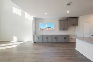 3685 Saguaro Dr, Grand Prairie, TX 75052 - Photo 4