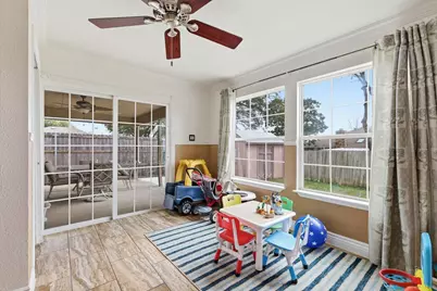 433 Overcrest Drive, Benbrook, TX 76126 - Photo 8