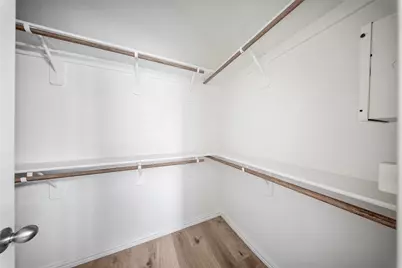 6000 Meadowglen Drive, Denton, TX 76226 - Photo 18