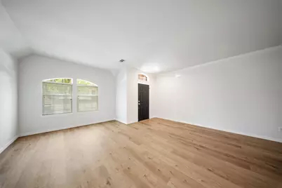 6000 Meadowglen Drive, Denton, TX 76226 - Photo 4