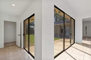 17202 Graystone Dr, Dallas, TX 75248 - Photo 8