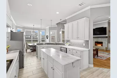 12737 Elm Springs Trail, Fort Worth, TX 76052 - Photo 8