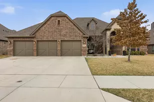 12737 Elm Springs Trail, Fort Worth, TX 76052 - Photo 2