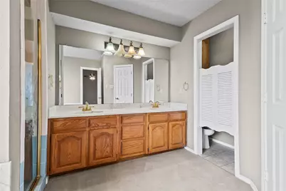 4914 Creekridge Lane, Garland, TX 75043 - Photo 18