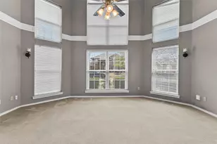 4914 Creekridge Ln, Garland, TX 75043 - Photo 8