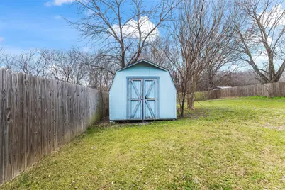 4914 Creekridge Lane, Garland, TX 75043 - Photo 6