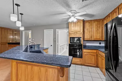 4914 Creekridge Lane, Garland, TX 75043 - Photo 16